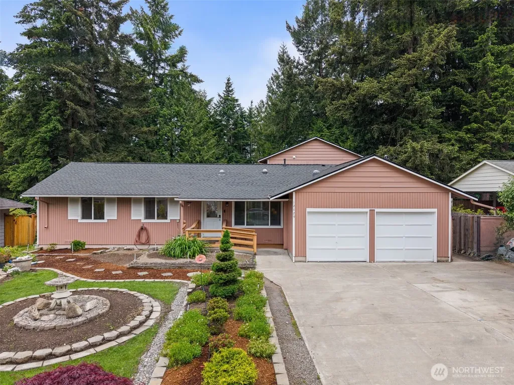 12829 109th Avenue NE Kirkland WA 98034