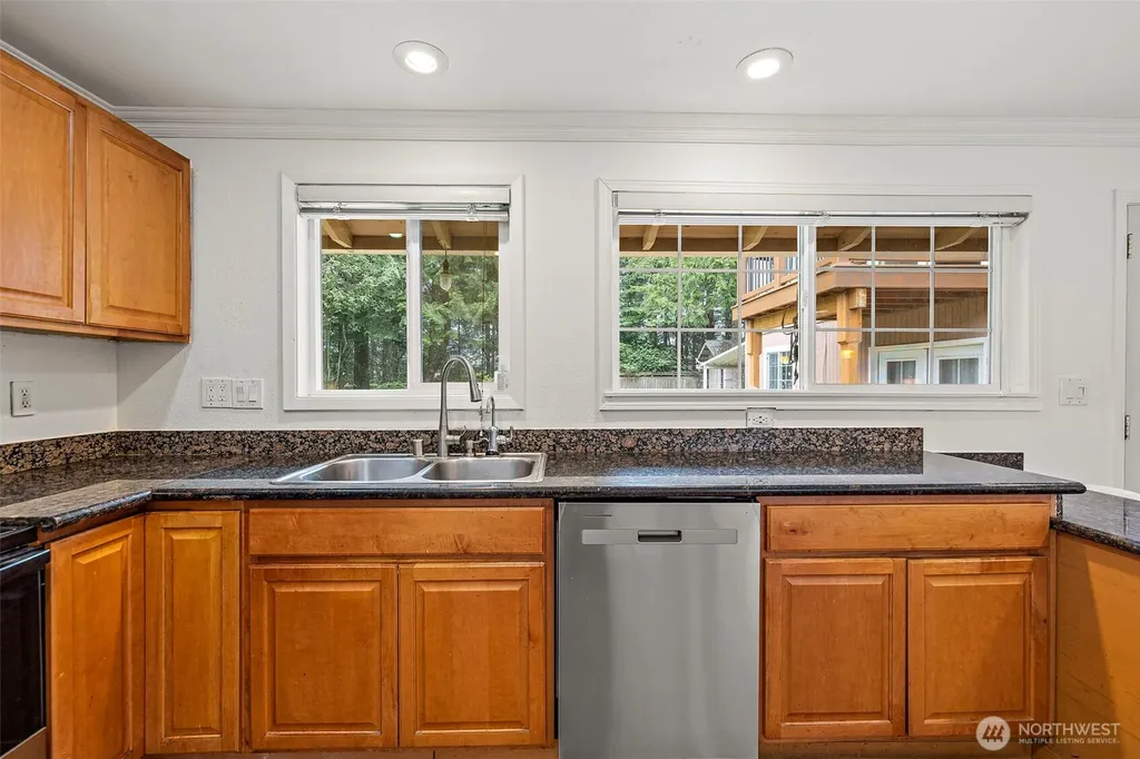 12829 109th Avenue NE Kirkland WA 98034