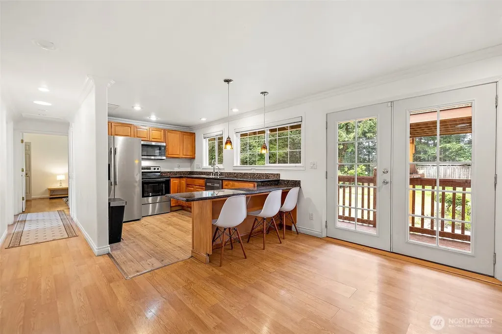 12829 109th Avenue NE Kirkland WA 98034