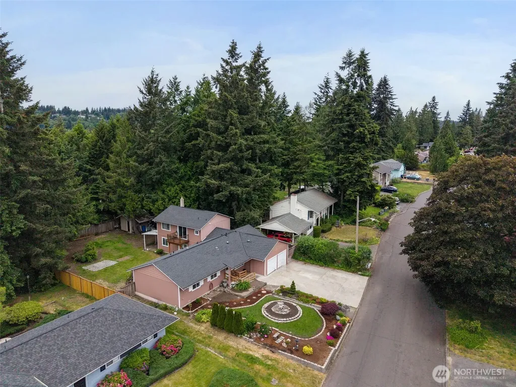 12829 109th Avenue NE Kirkland WA 98034