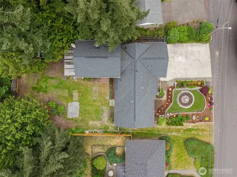 12829 109th Avenue NE Kirkland WA 98034
