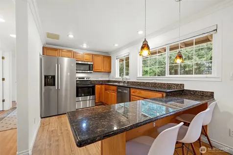 12829 109th Avenue NE Kirkland WA 98034