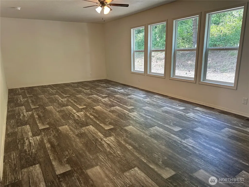 3321 Mt Pleasant Road Kelso WA 98626