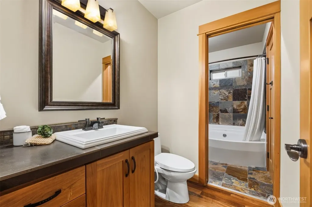 3665 Toad Lake Road Bellingham WA 98226