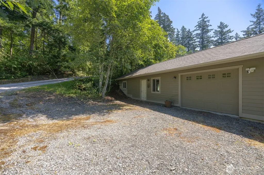 3665 Toad Lake Road Bellingham WA 98226