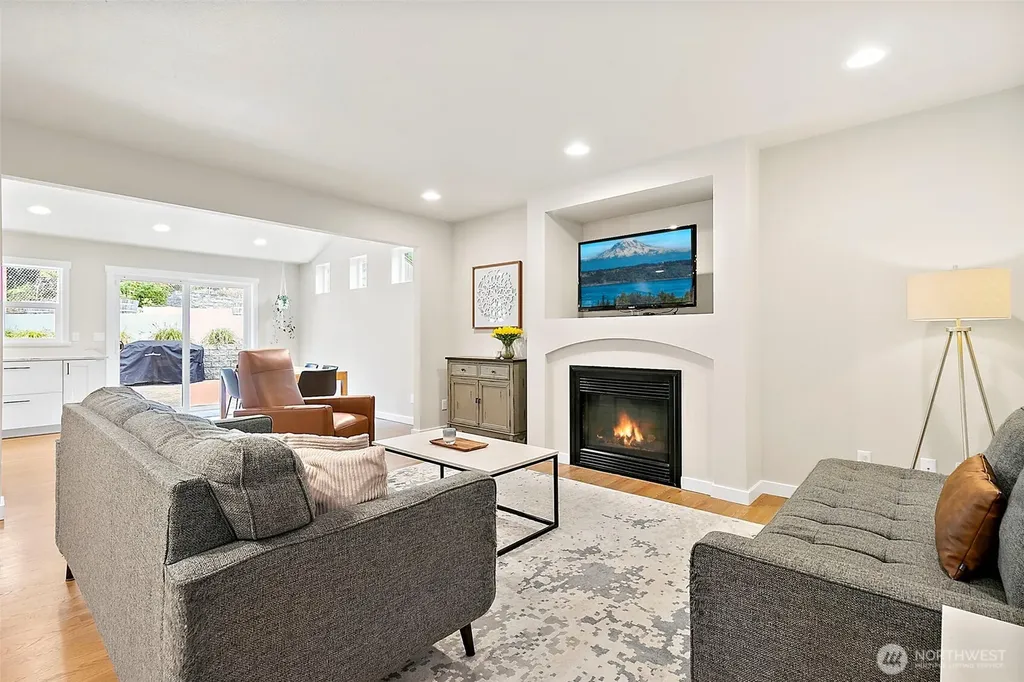 4905 Highland Court SE Auburn WA 98092