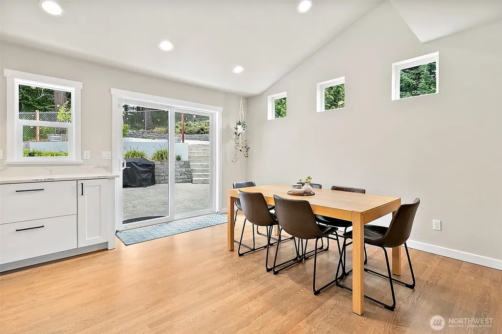 4905 Highland Court SE Auburn WA 98092