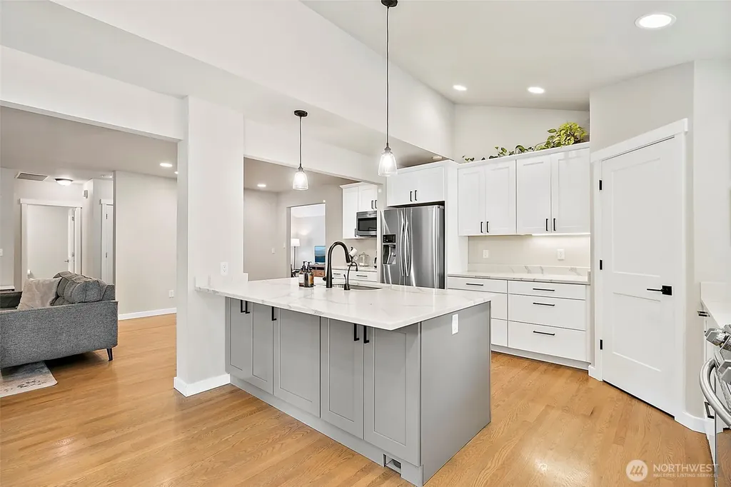 4905 Highland Court SE Auburn WA 98092