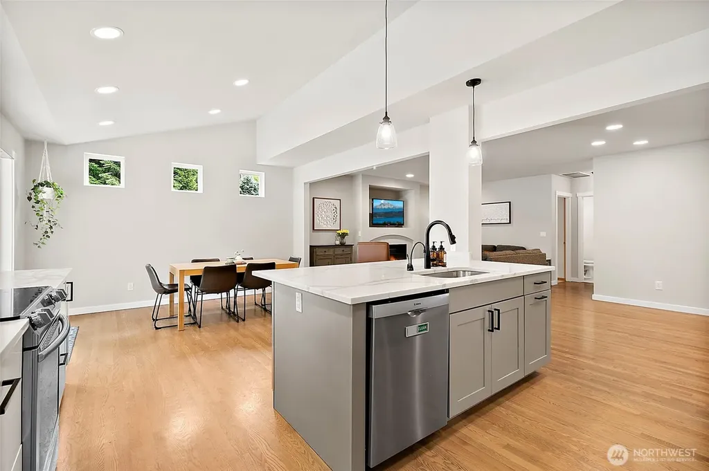 4905 Highland Court SE Auburn WA 98092
