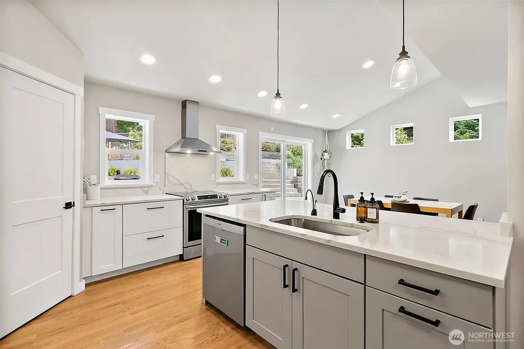 4905 Highland Court SE Auburn WA 98092