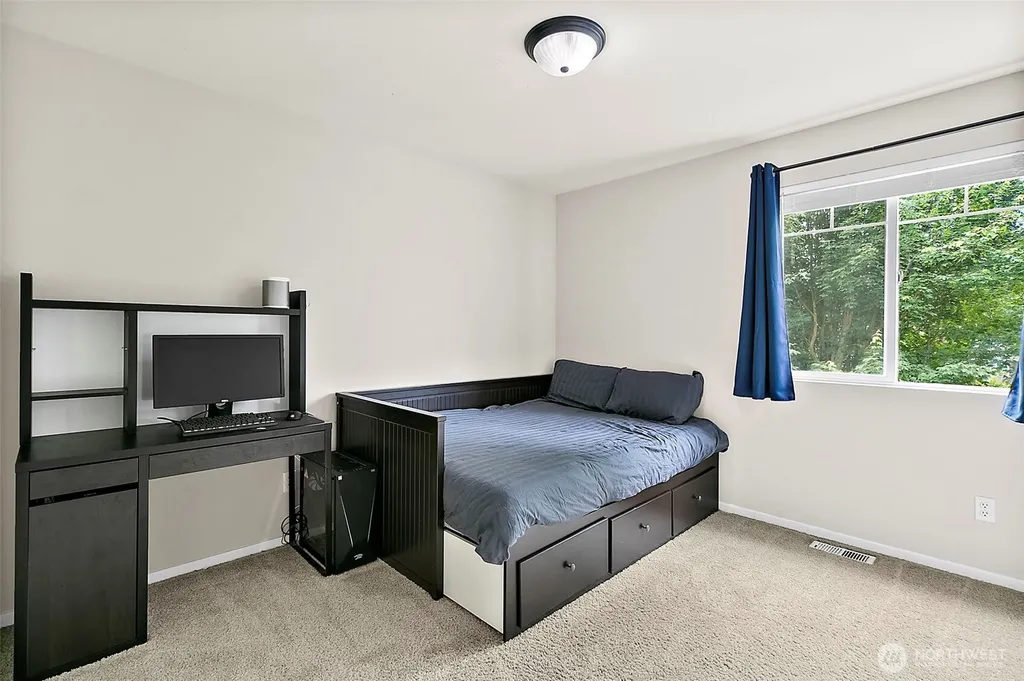 4905 Highland Court SE Auburn WA 98092