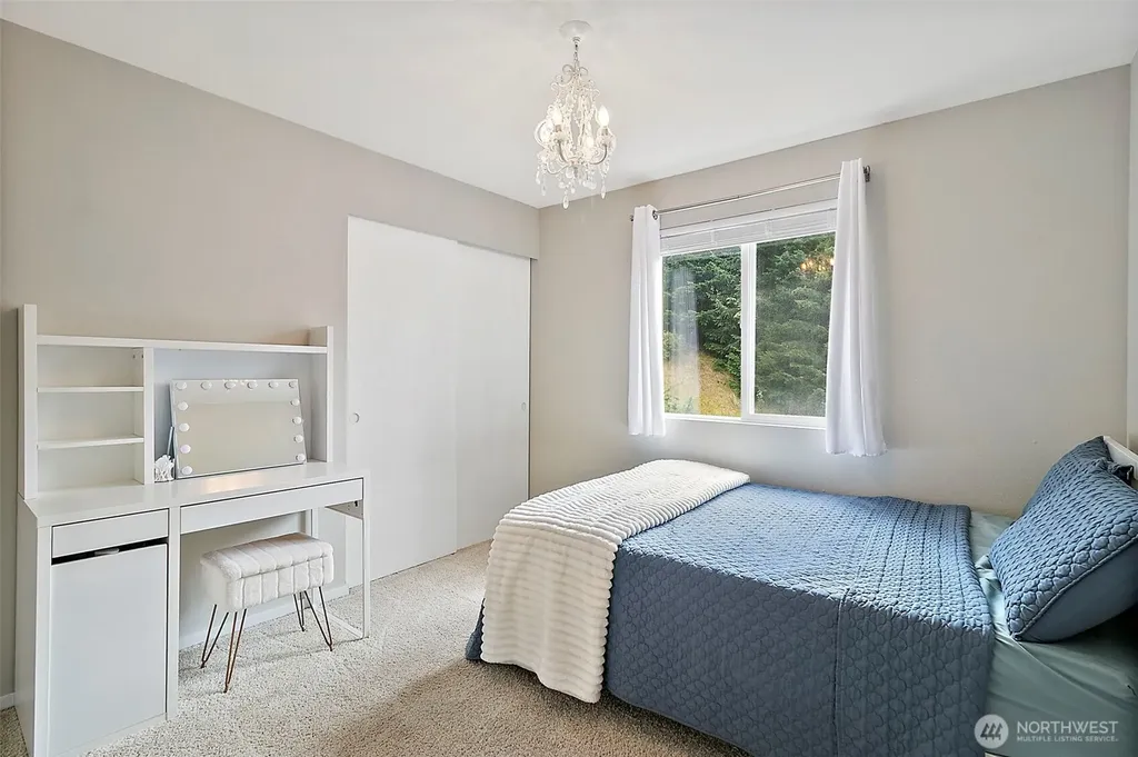 4905 Highland Court SE Auburn WA 98092