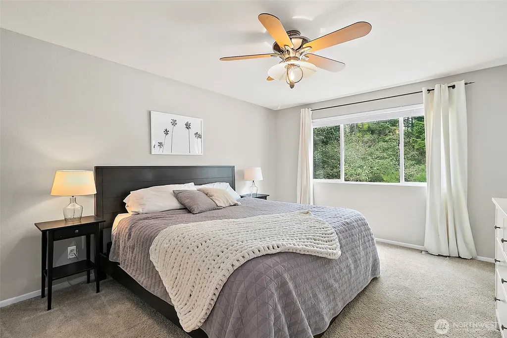4905 Highland Court SE Auburn WA 98092
