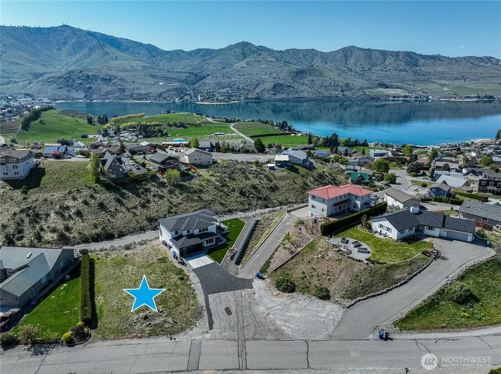 212 Stehekin Way Chelan WA 98816