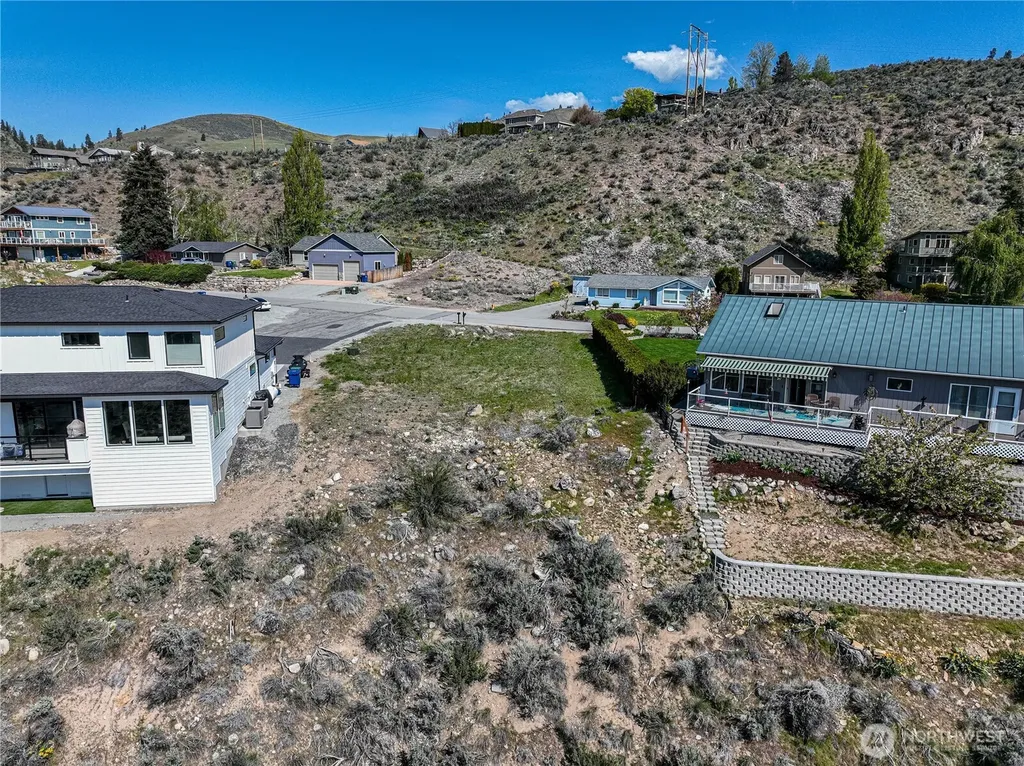212 Stehekin Way Chelan WA 98816