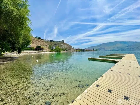 212 Stehekin Way Chelan WA 98816