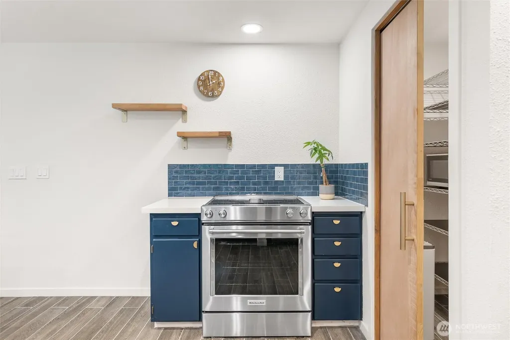 1121 Shelton Avenue SE Renton WA 98058