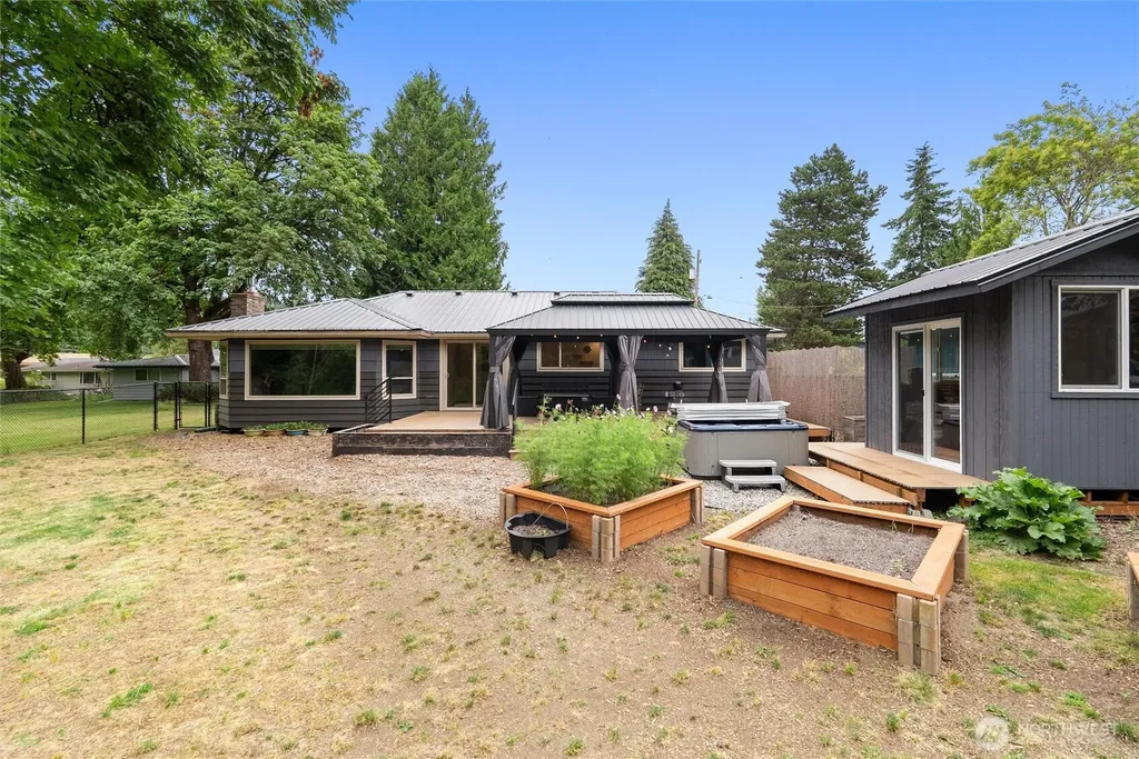 1121 Shelton Avenue SE Renton WA 98058