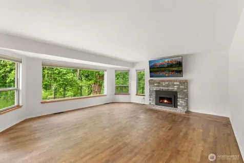 1121 Shelton Avenue SE Renton WA 98058