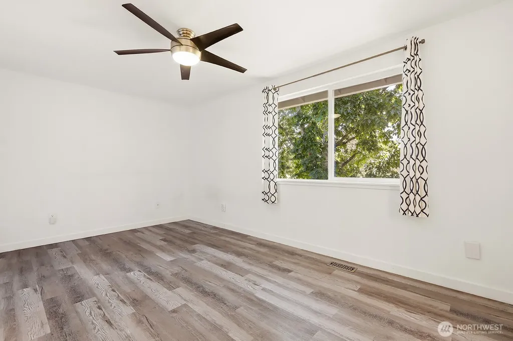 18113 20th Drive SE Bothell WA 98012