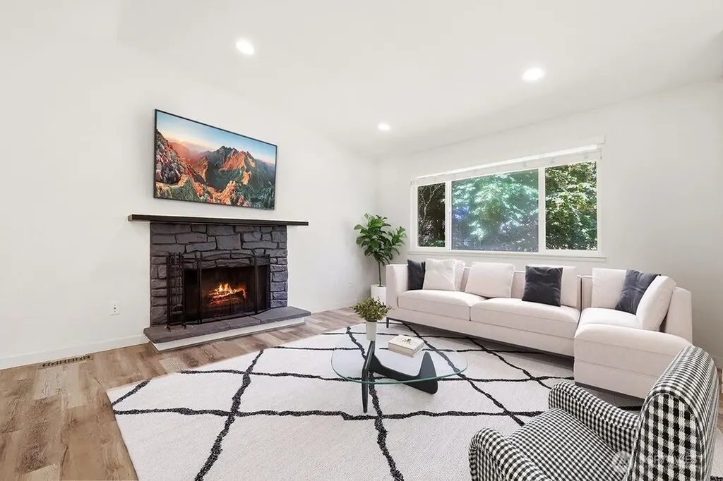 18113 20th Drive SE Bothell WA 98012