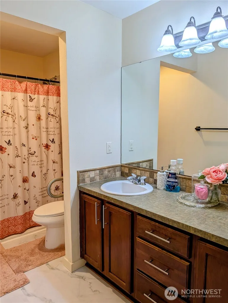 8420 155th Street Ct E Puyallup WA 98375
