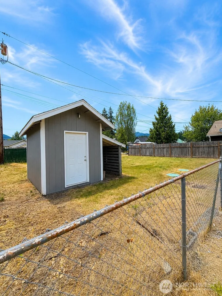 825 Givens Avenue Darrington WA 98241