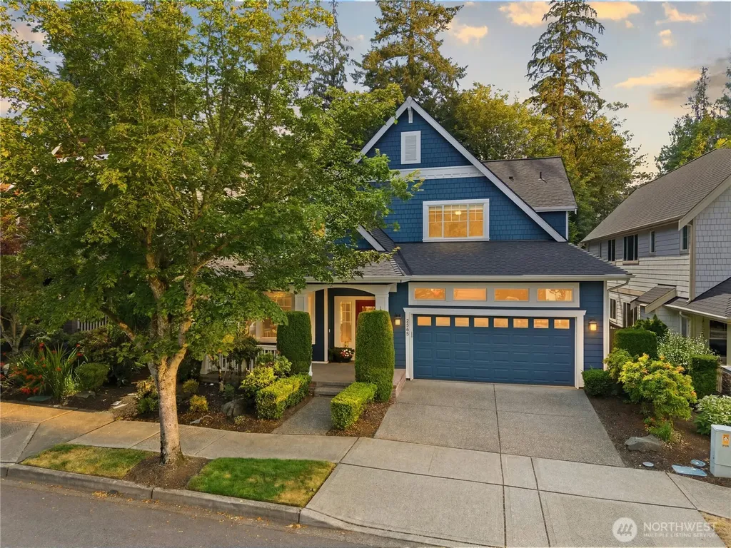 2585 20th Avenue NE Issaquah WA 98029