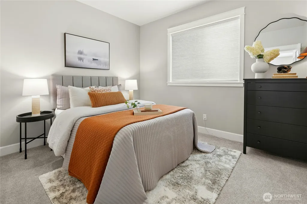 2585 20th Avenue NE Issaquah WA 98029