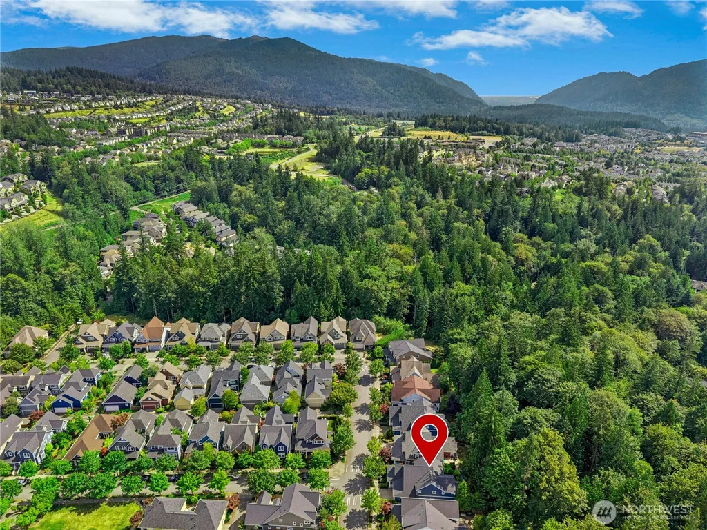 2585 20th Avenue NE Issaquah WA 98029
