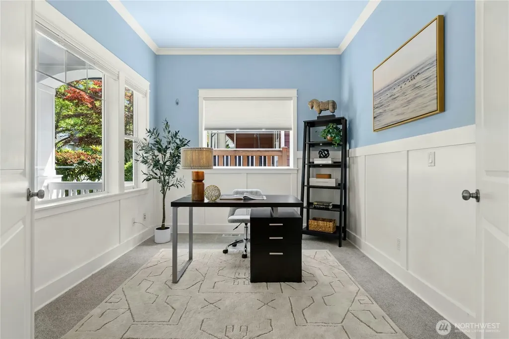 2585 20th Avenue NE Issaquah WA 98029