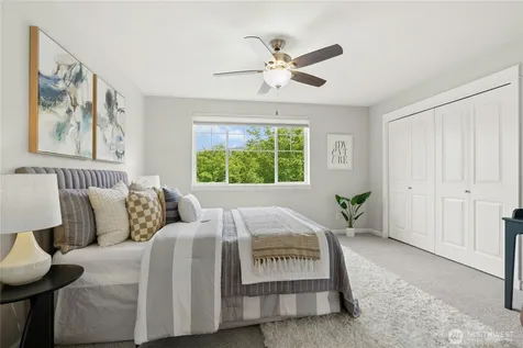 2585 20th Avenue NE Issaquah WA 98029