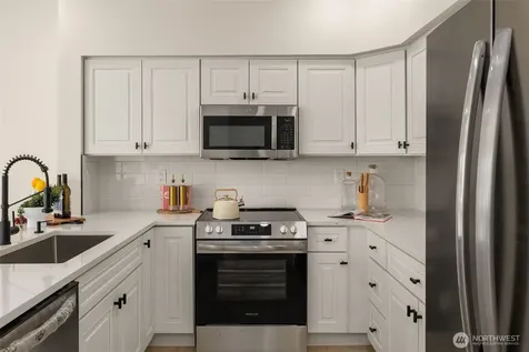 18628 NE 55th Way Redmond WA 98052