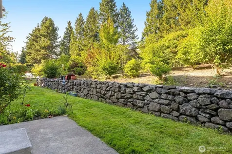 18628 NE 55th Way Redmond WA 98052