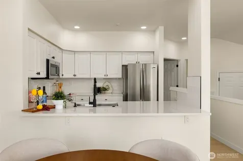 18628 NE 55th Way Redmond WA 98052