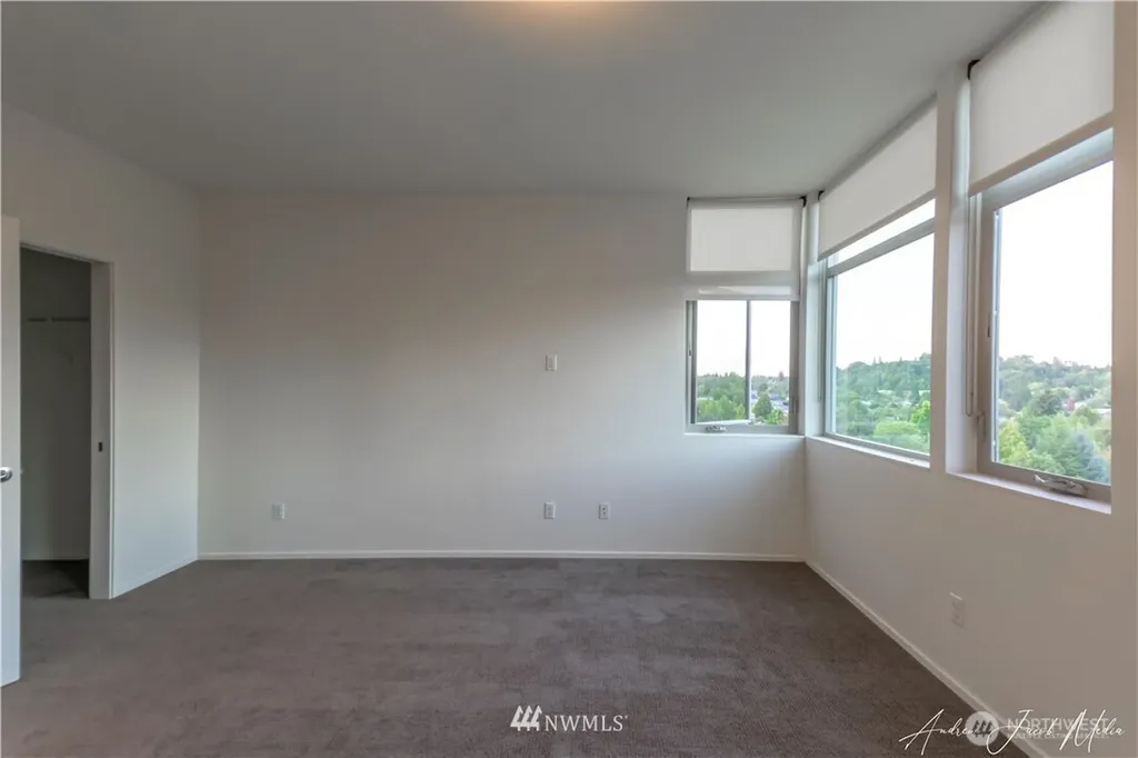 1718 27th Avenue Seattle WA 98122