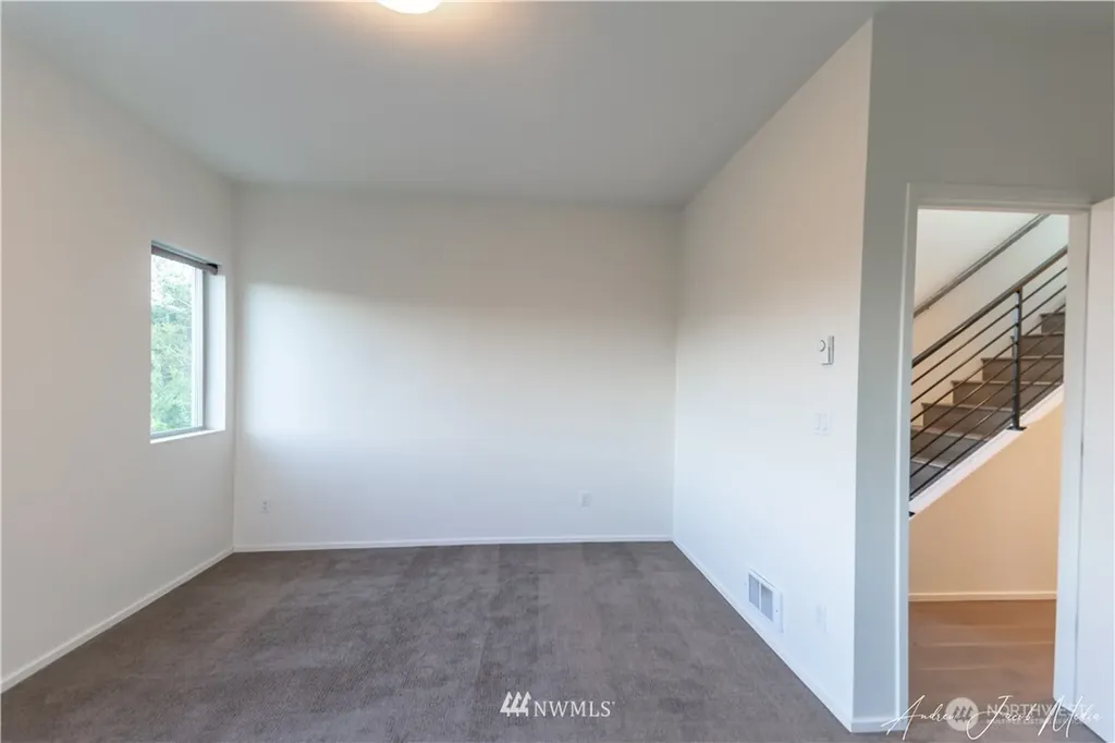1718 27th Avenue Seattle WA 98122