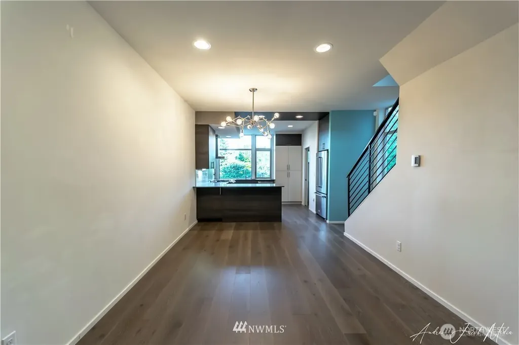 1718 27th Avenue Seattle WA 98122