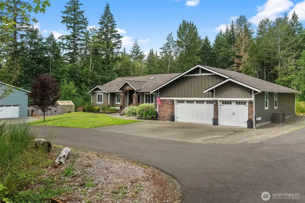 15622 Glenwood Road SW Port Orchard WA 98367