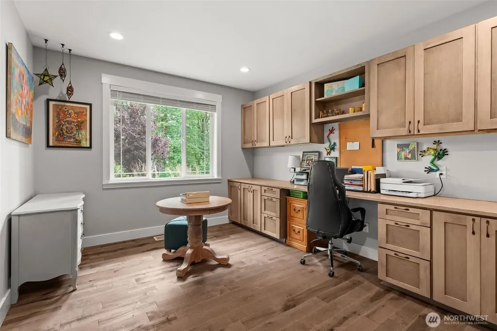 15622 Glenwood Road SW Port Orchard WA 98367