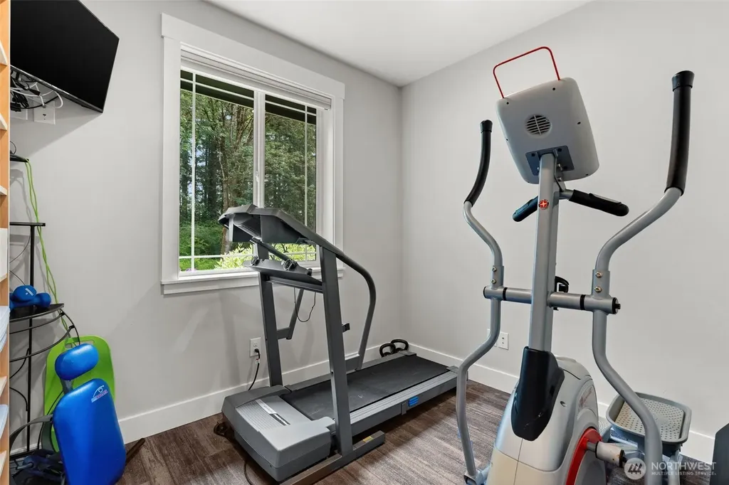 15622 Glenwood Road SW Port Orchard WA 98367