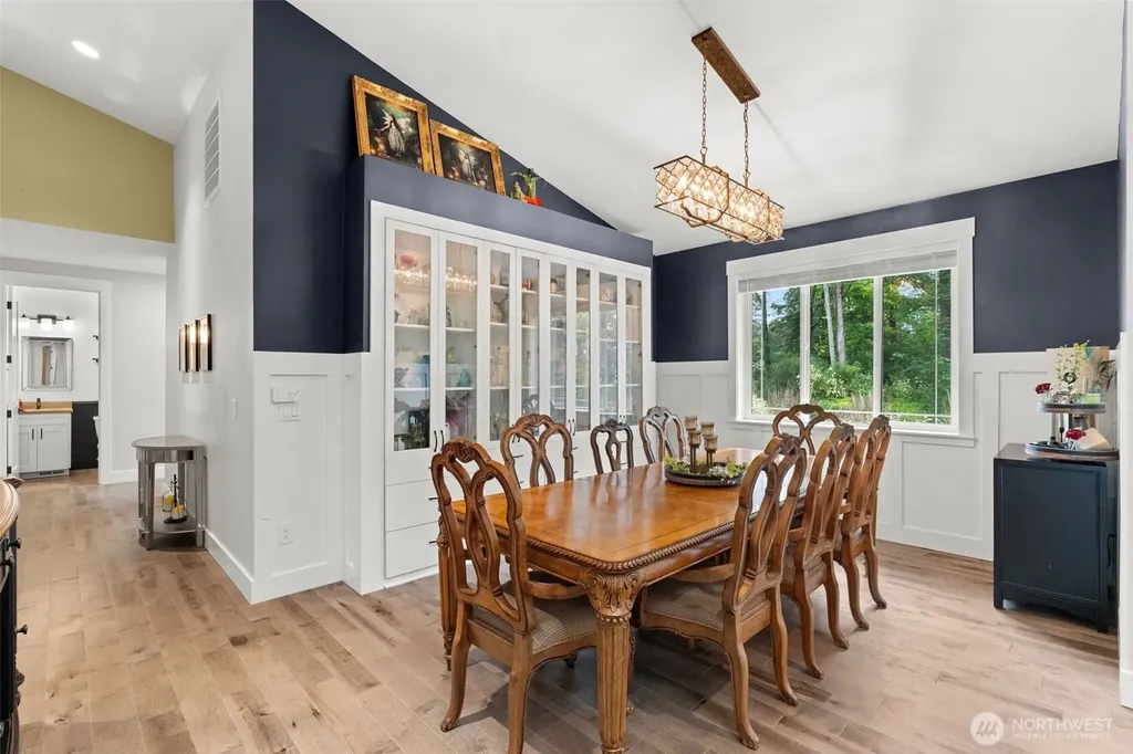 15622 Glenwood Road SW Port Orchard WA 98367
