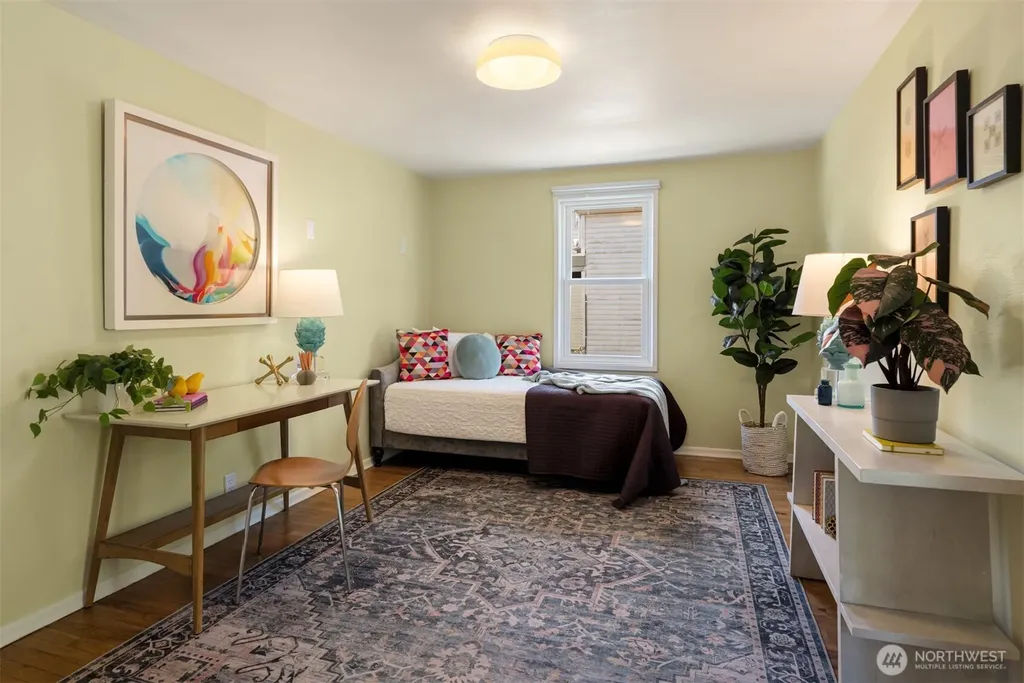 12033 79th Avenue S Seattle WA 98178