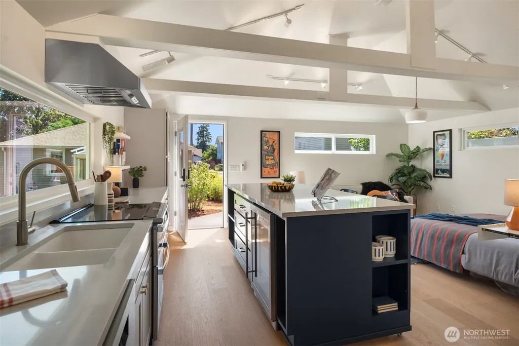 12033 79th Avenue S Seattle WA 98178