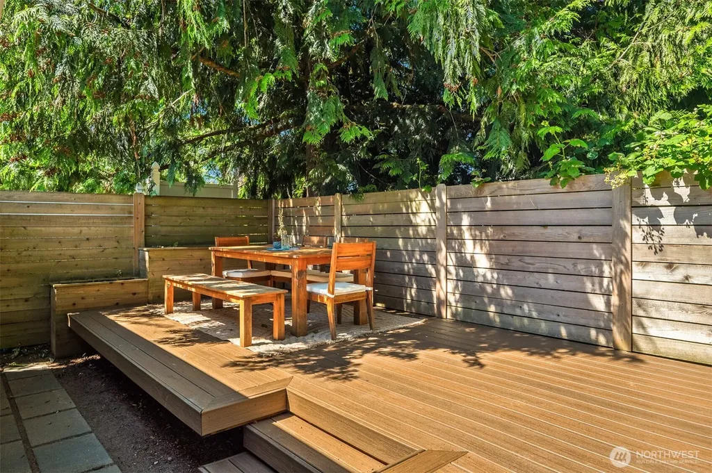 12033 79th Avenue S Seattle WA 98178