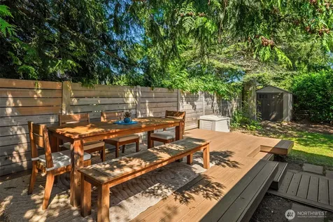 12033 79th Avenue S Seattle WA 98178