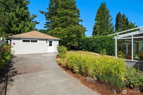 12033 79th Avenue S Seattle WA 98178