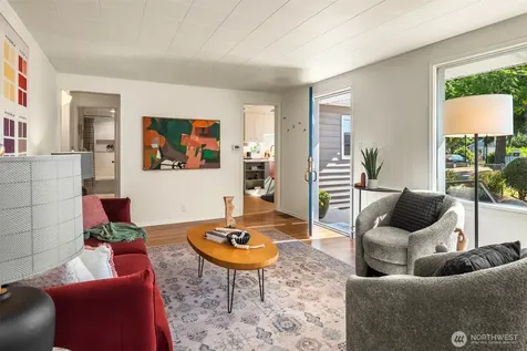 12033 79th Avenue S Seattle WA 98178