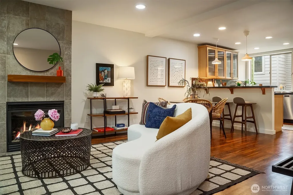 3425 Meridian Avenue N Seattle WA 98103
