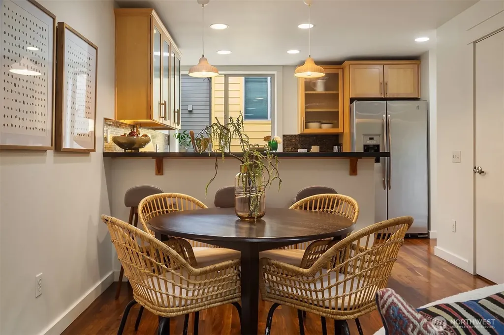 3425 Meridian Avenue N Seattle WA 98103